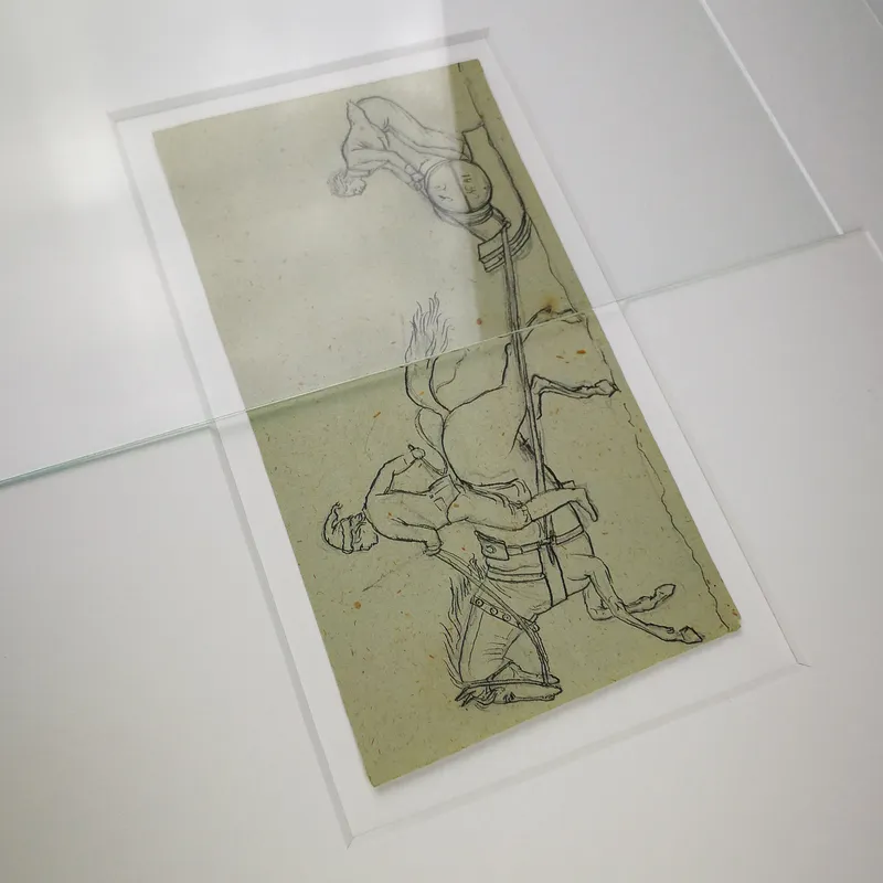 Øverst: Alm. glasNederst: Museumsglas/Art Glass (standard) med UV-beskyttelse og antireflektivt glas. Det er en anelse sværere at skære ud og sætte i rammen, fordi glasset er svært at se (og derfor også svært at fotografere). Wilhelm Marstrand (1810-1873) har tegnet skitsen.